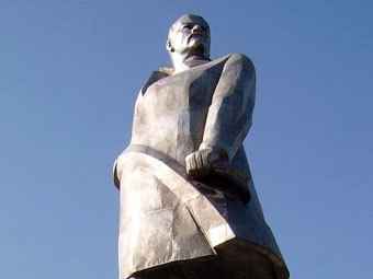 Памятник Ленину в Худжанде. Фото "Фергана"